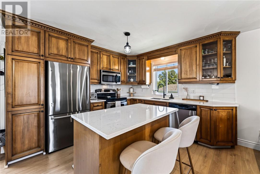 2724 Royal Street, Blezard Valley, Ontario  P0M 1E0 - Photo 3 - 2129626
