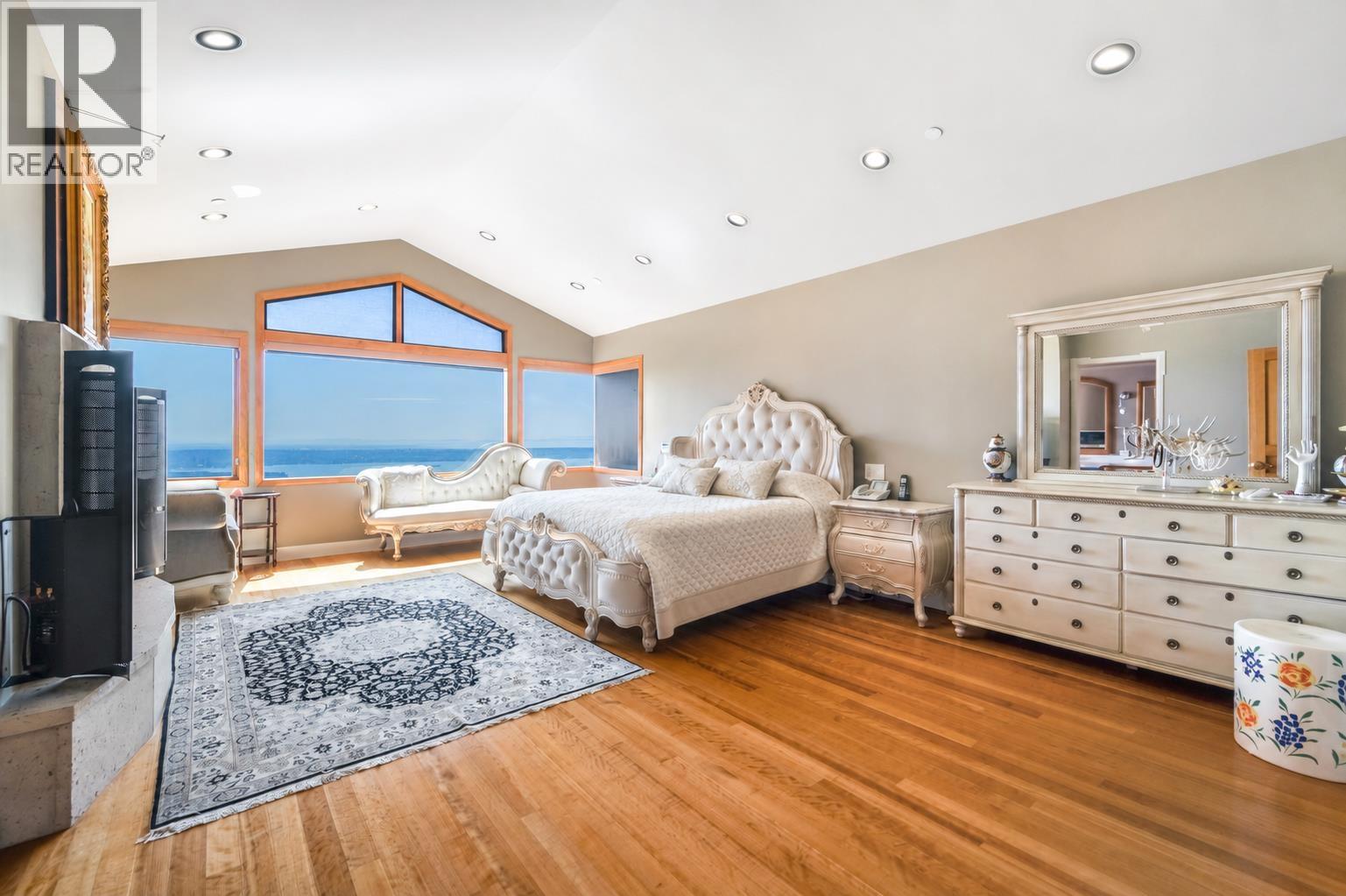 1626 Pinecrest Drive, West Vancouver, British Columbia V7S 3H3 - Photo 31 - R3154516