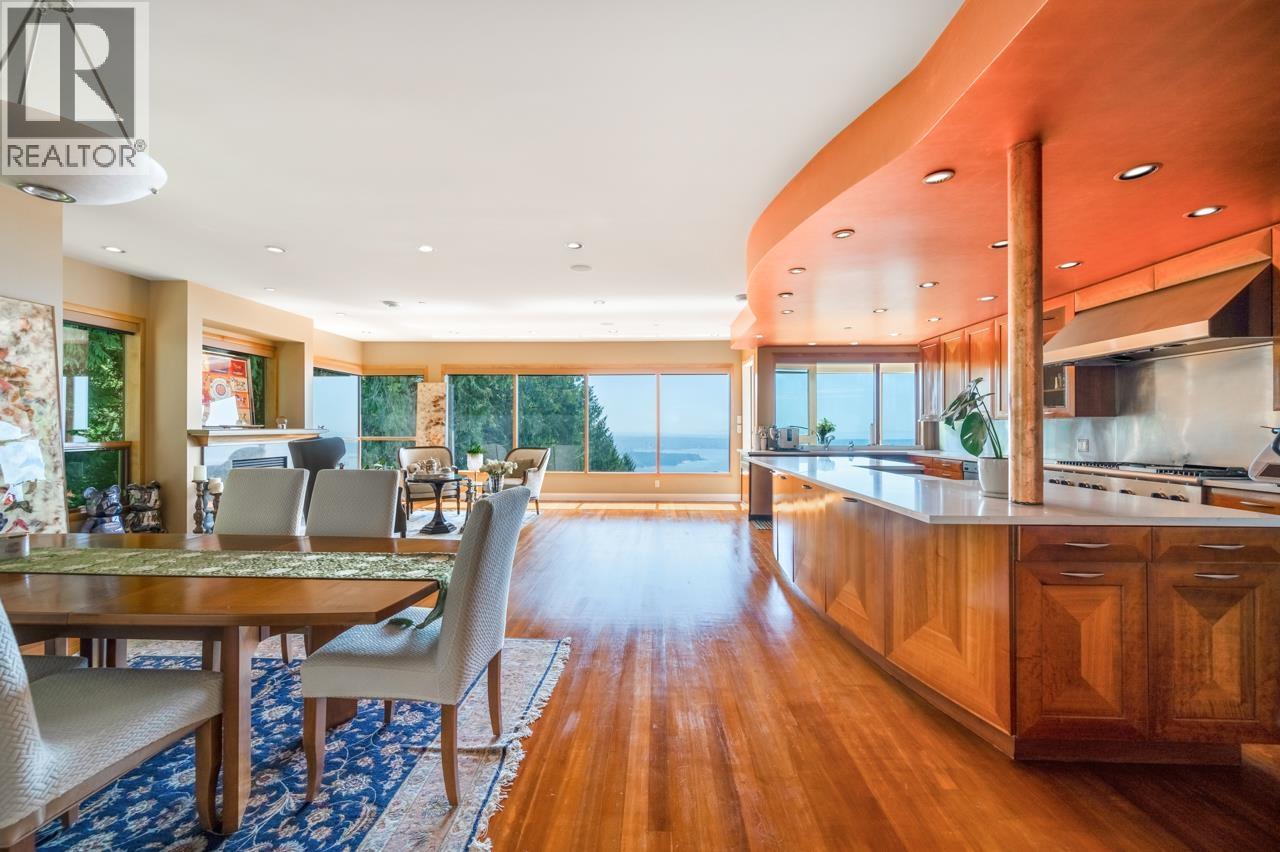 1626 Pinecrest Drive, West Vancouver, British Columbia V7S 3H3 - Photo 13 - R3154516