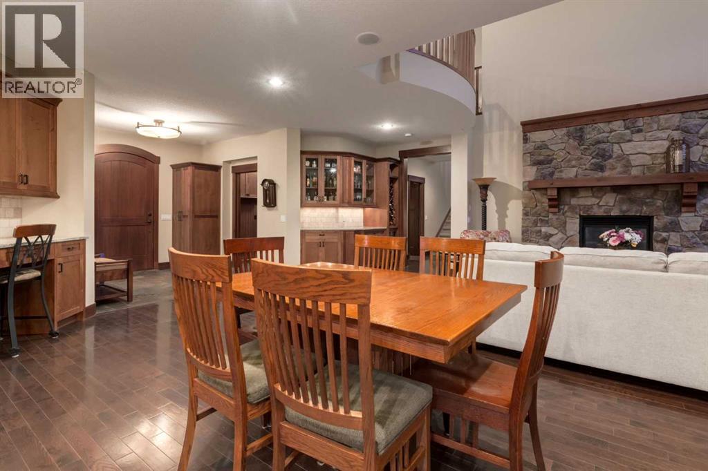 250 Crestridge Place Sw, Calgary, Alberta  T3B 5Z2 - Photo 13 - A2313826