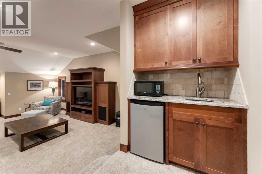 250 Crestridge Place Sw, Calgary, Alberta  T3B 5Z2 - Photo 40 - A2313826