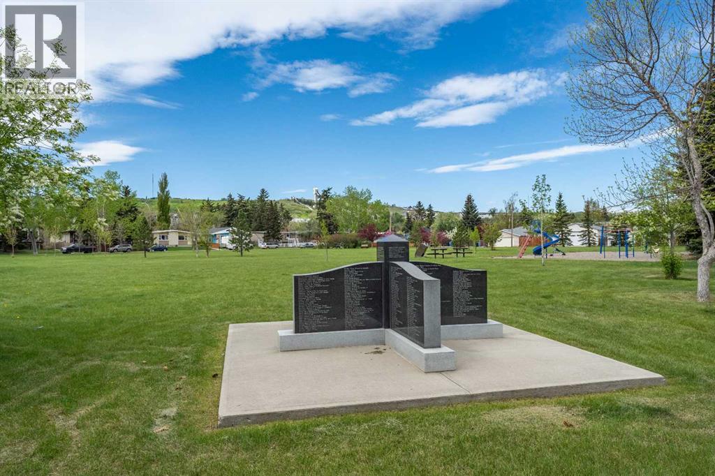 3925 74 Street NW, Calgary, Alberta  T3B 2M5 - Photo 40 - A2315441