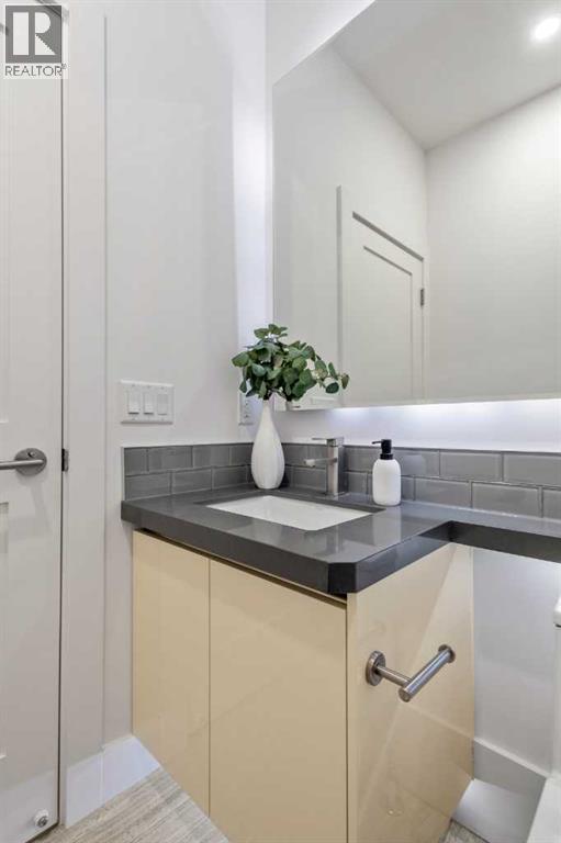 2412 28 Avenue SW, Calgary, Alberta  T2T 1K9 - Photo 20 - A2334563