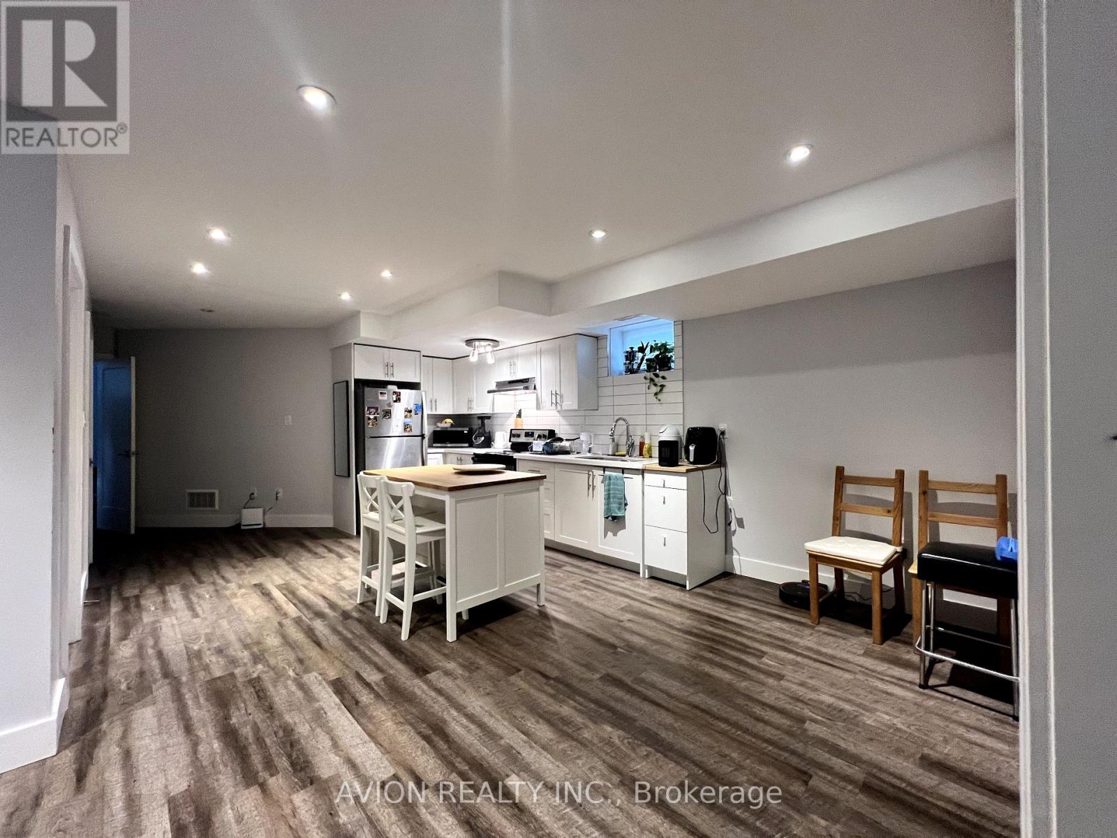 Bsmt - 28 Monarchdale Avenue, Toronto, Ontario M6M 2S7 - Photo 10 - W13660418