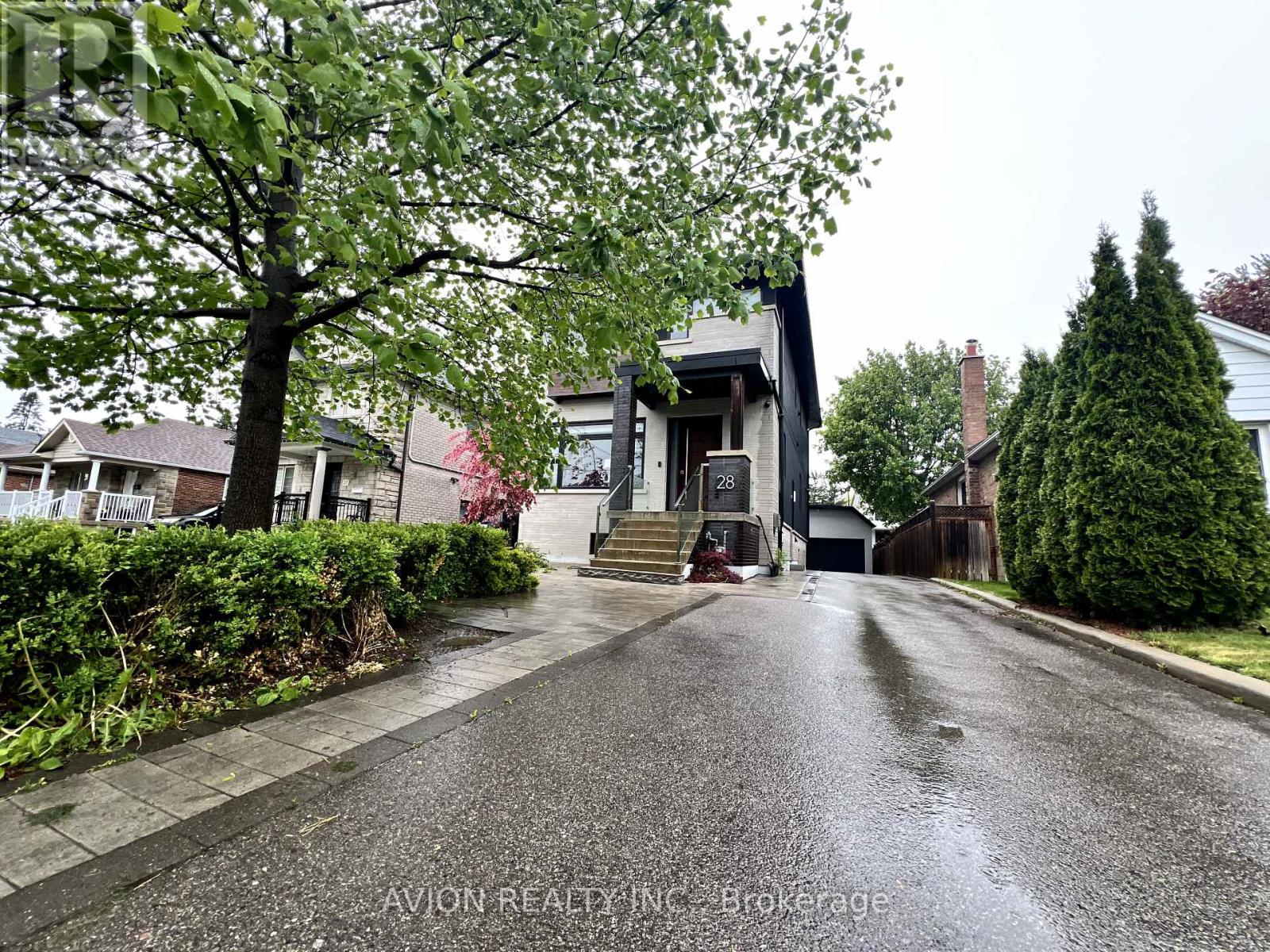 Bsmt - 28 Monarchdale Avenue, Toronto, Ontario M6M 2S7 - Photo 2 - W13660418