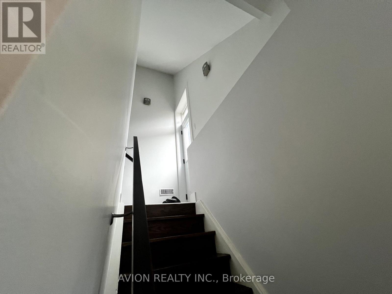 Bsmt - 28 Monarchdale Avenue, Toronto, Ontario M6M 2S7 - Photo 4 - W13660418
