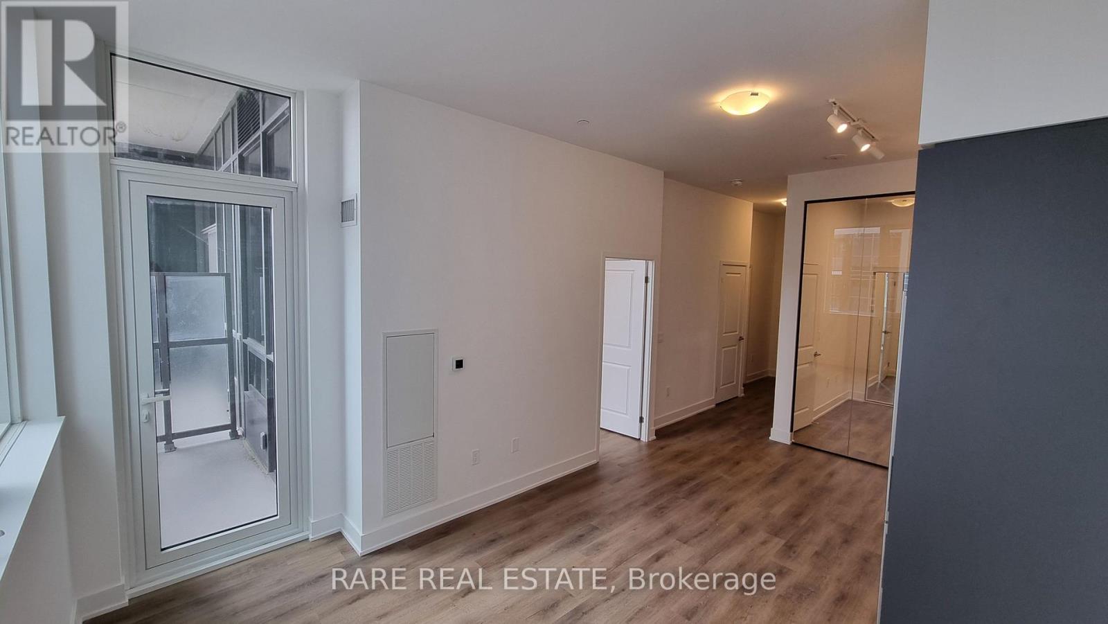 312a - 115 Nipissing Road, Milton, Ontario  L9T 1R3 - Photo 4 - W13660422