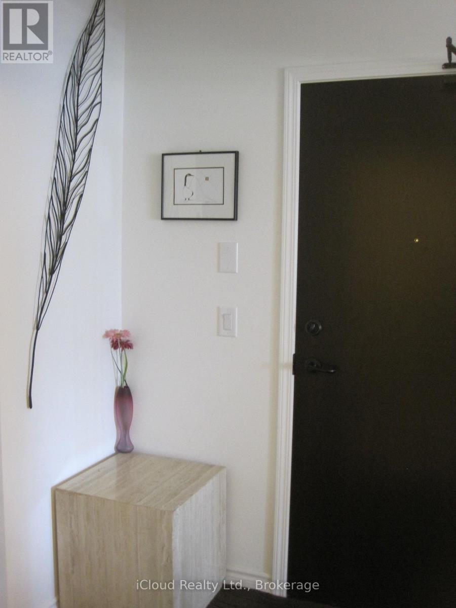 1107 - 385 Prince Of Wales Drive, Mississauga, Ontario  L5B 0E6 - Photo 2 - W13660432