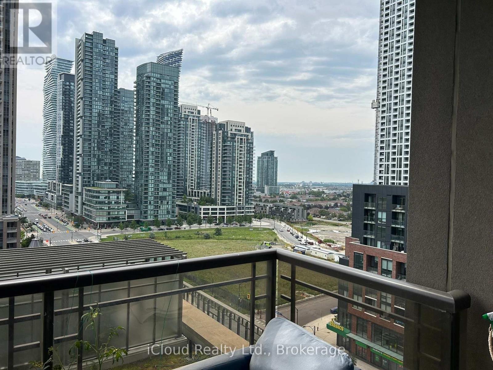 1107 - 385 Prince Of Wales Drive, Mississauga, Ontario  L5B 0E6 - Photo 24 - W13660432