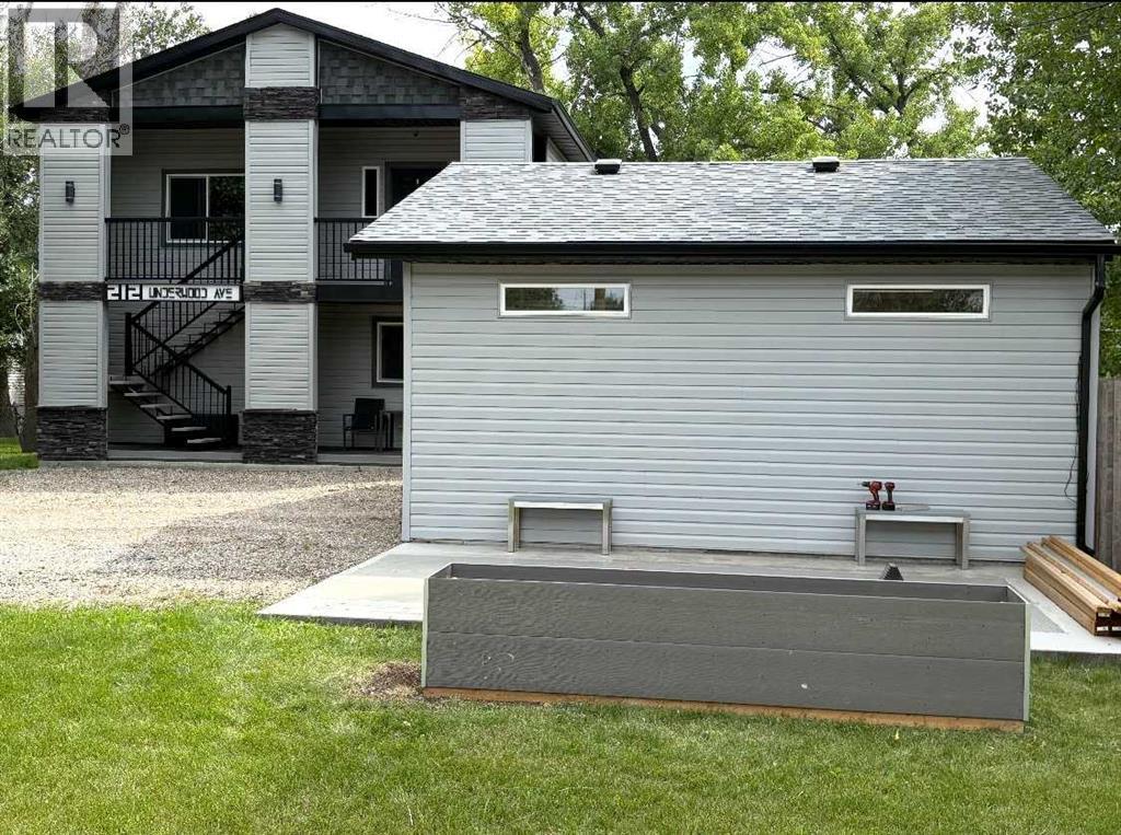 212 Underwood Avenue, Diamond City, Alberta  T0K 0T0 - Photo 32 - A2333131