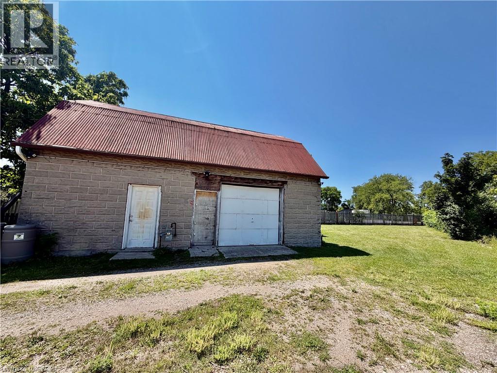 135 Sherwood Drive, Brantford, Ontario  N3T 1N8 - Photo 5 - 40854400