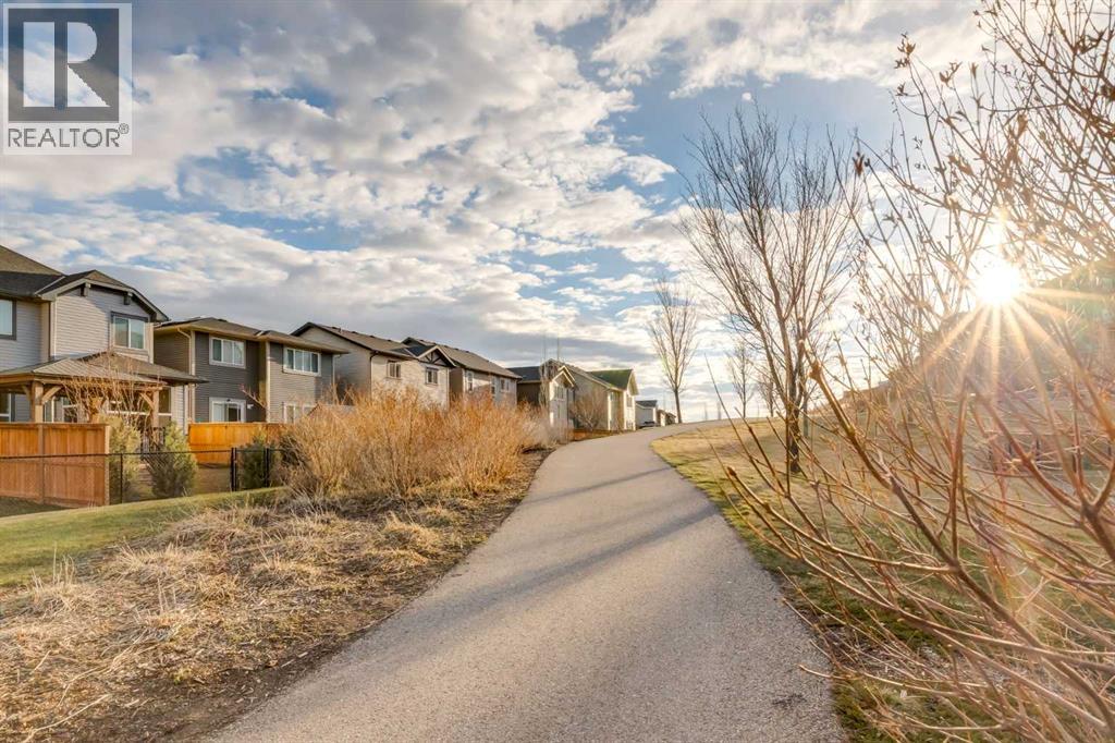 104 Hillcrest Avenue SW, Airdrie, Alberta  T4B 4C8 - Photo 46 - A2292997