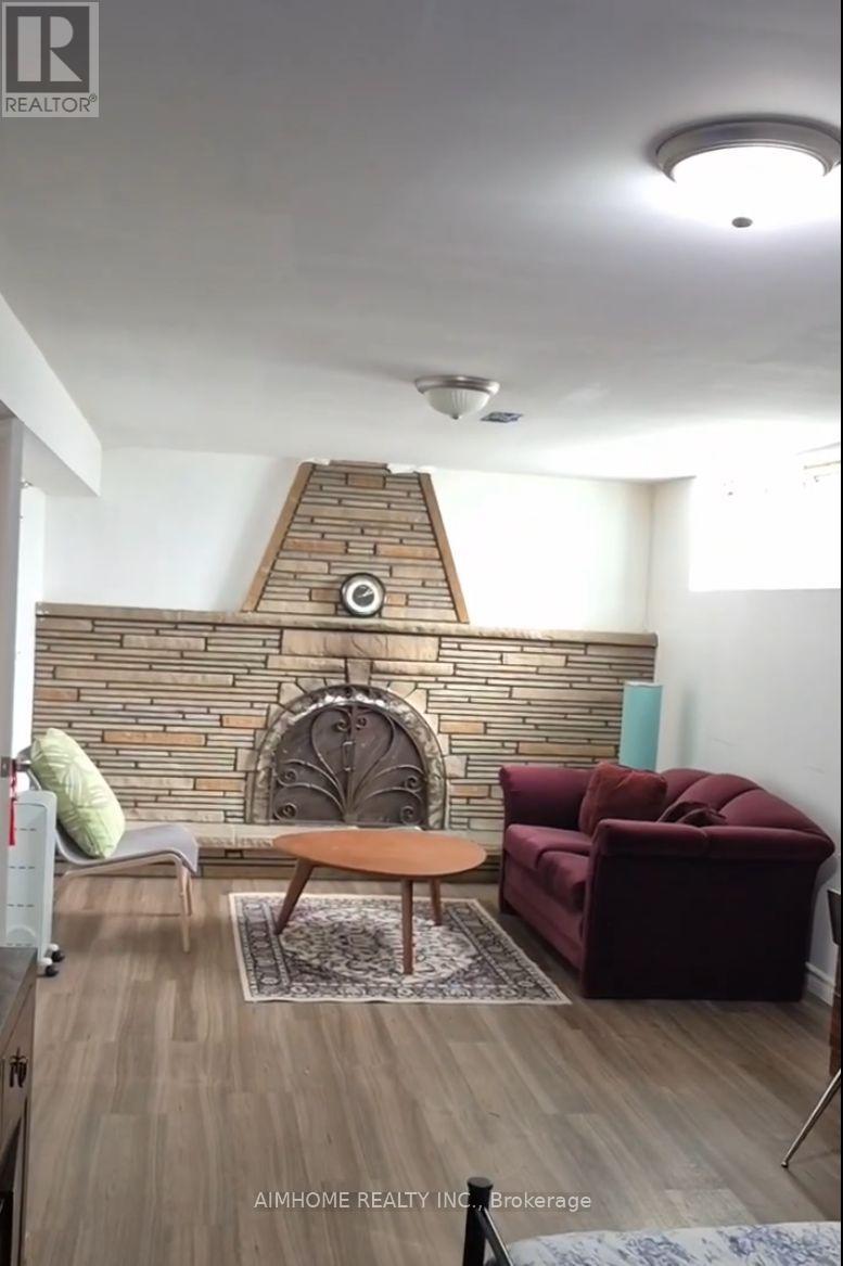 Lower - 256 Patricia Avenue, Toronto, Ontario  M2M 1J8 - Photo 10 - C13637888