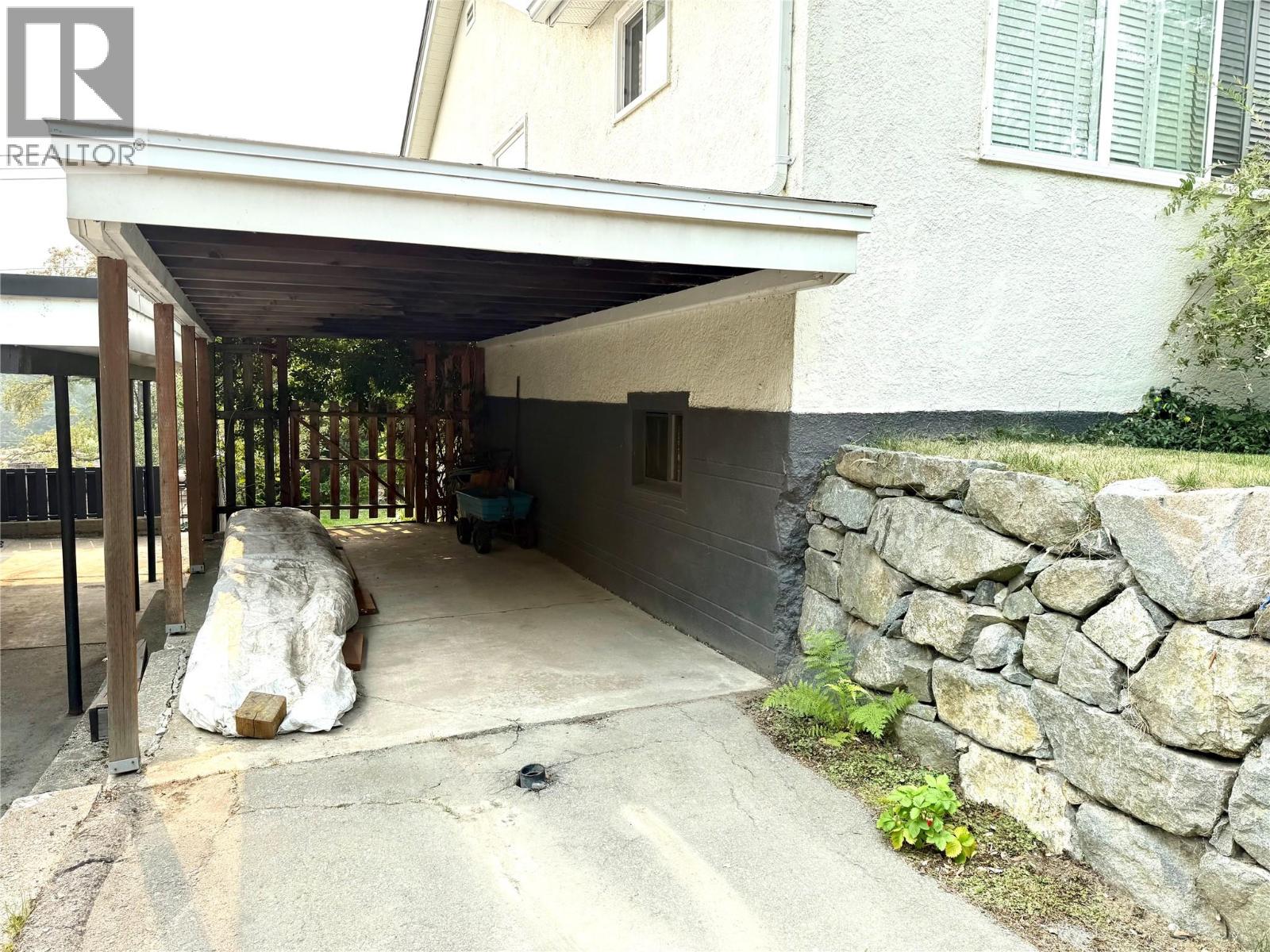654 Schofield Highway, Warfield, British Columbia  V1R 2G8 - Photo 42 - 10397428