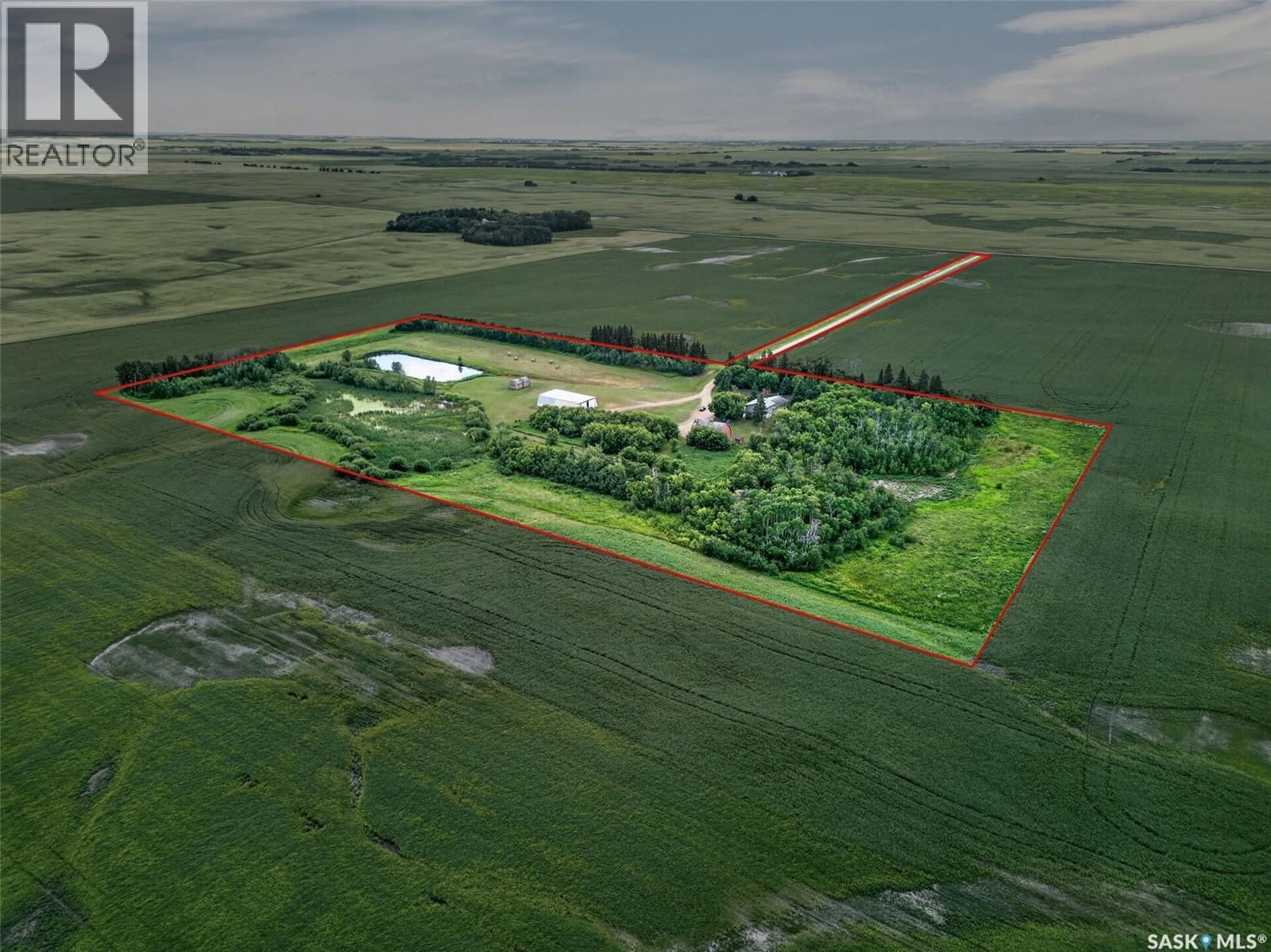 Englefeld Acreage, St. Peter Rm No. 369, Saskatchewan  S0K 1N0 - Photo 3 - SK045211