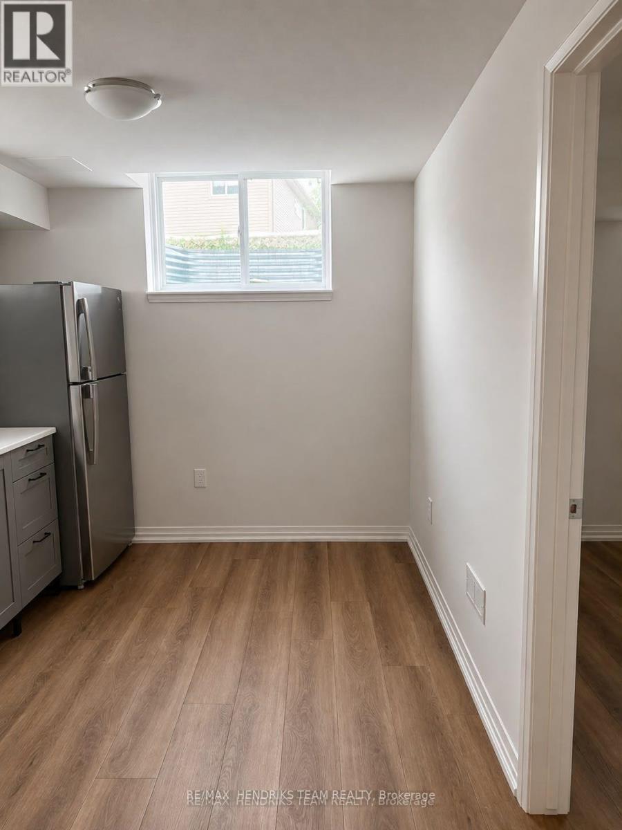 Basement Unit Only - 146 Bur Oak Drive, Thorold, Ontario  L2V 0L7 - Photo 7 - X13612446
