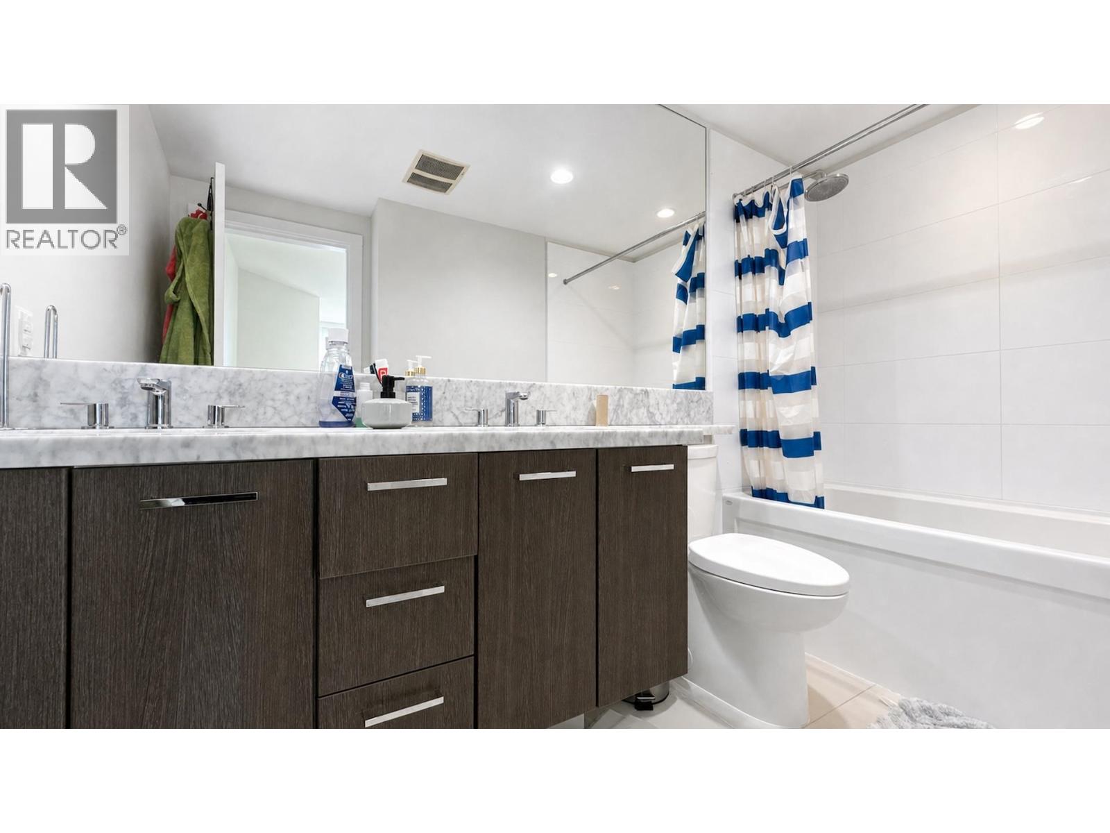 1805 3093 Windsor Gate, Coquitlam, British Columbia  V3B 0N2 - Photo 12 - R3154565
