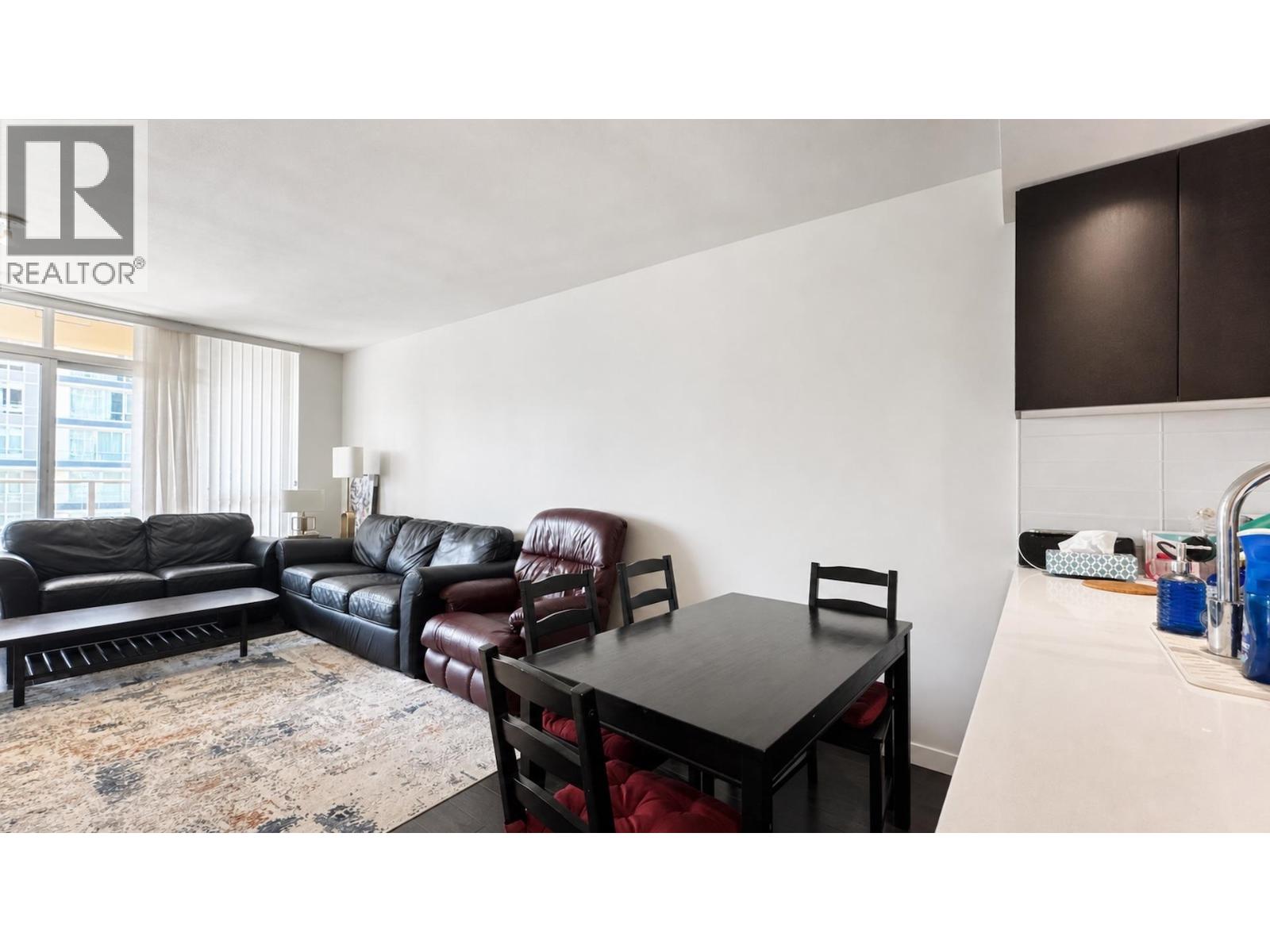 1805 3093 Windsor Gate, Coquitlam, British Columbia  V3B 0N2 - Photo 7 - R3154565