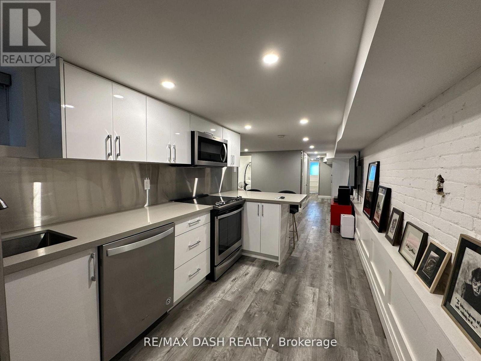 Bsmt - 725 Palmerston Avenue W, Toronto, Ontario  M6G 2P6 - Photo 19 - C13660458
