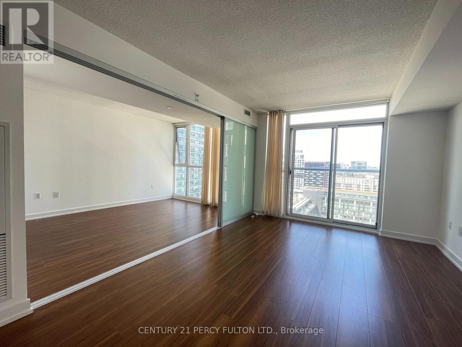 1811 - 85 Queens Wharf Road, Toronto, Ontario  M5V 0J9 - Photo 6 - C13660460