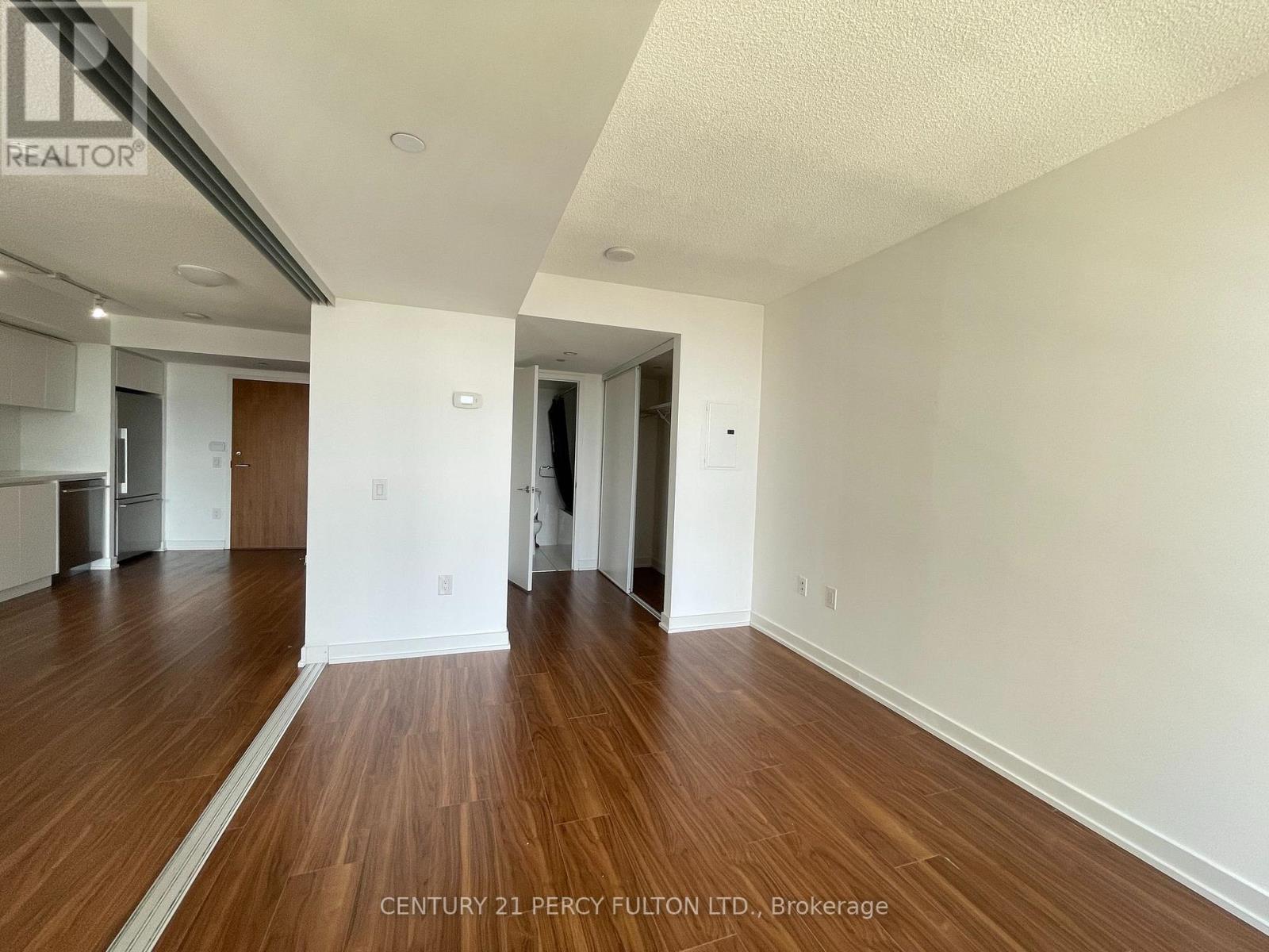 1811 - 85 Queens Wharf Road, Toronto, Ontario  M5V 0J9 - Photo 9 - C13660460