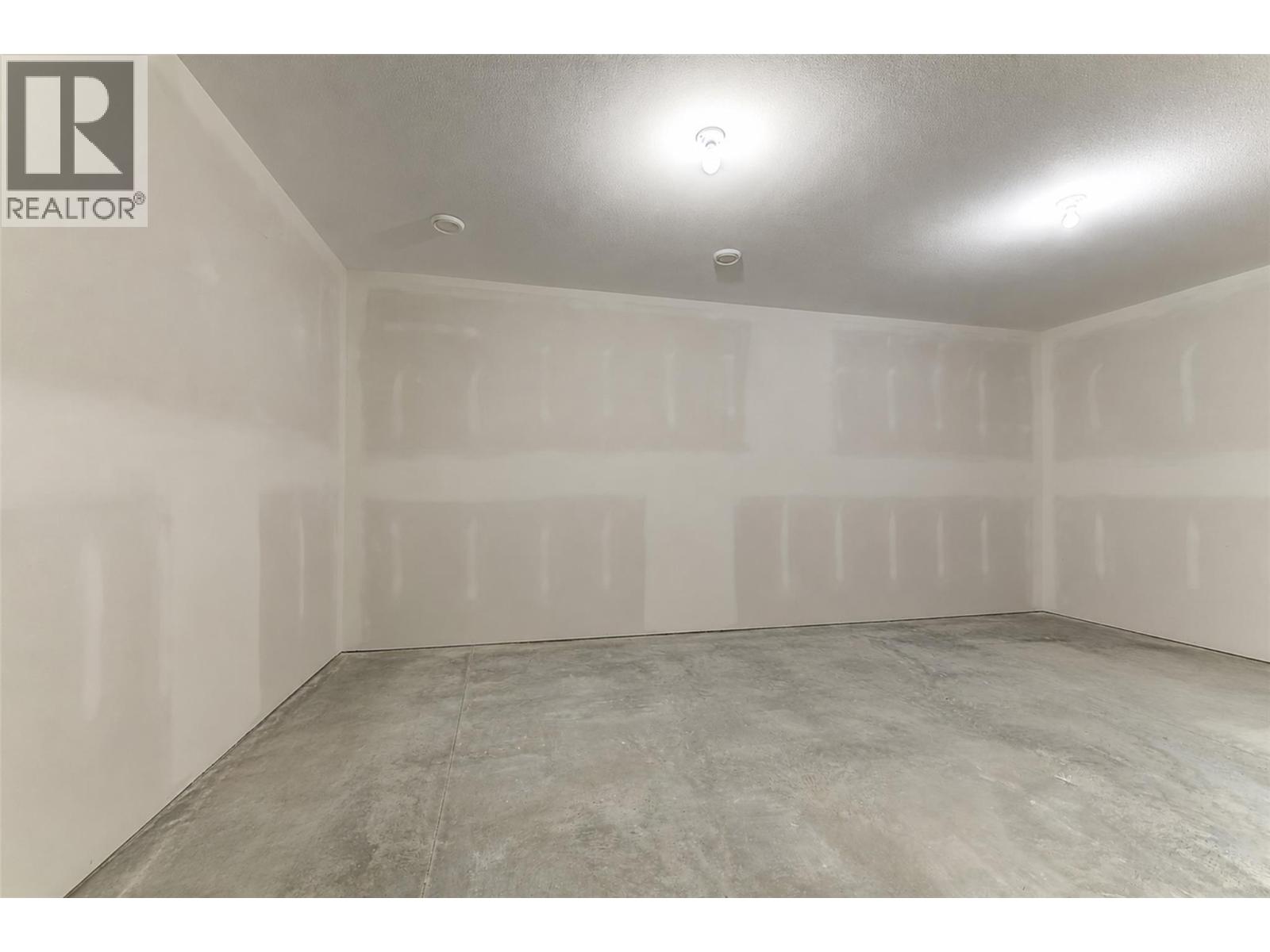 1836 Tower Ranch Boulevard Unit# 2, Kelowna, British Columbia  V1P 1S8 - Photo 52 - 10395885