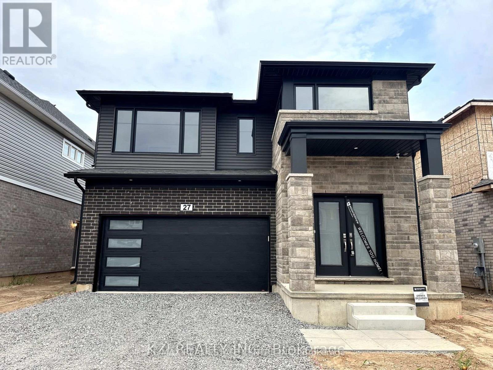 27 SAMUEL AVENUE, Pelham, Ontario