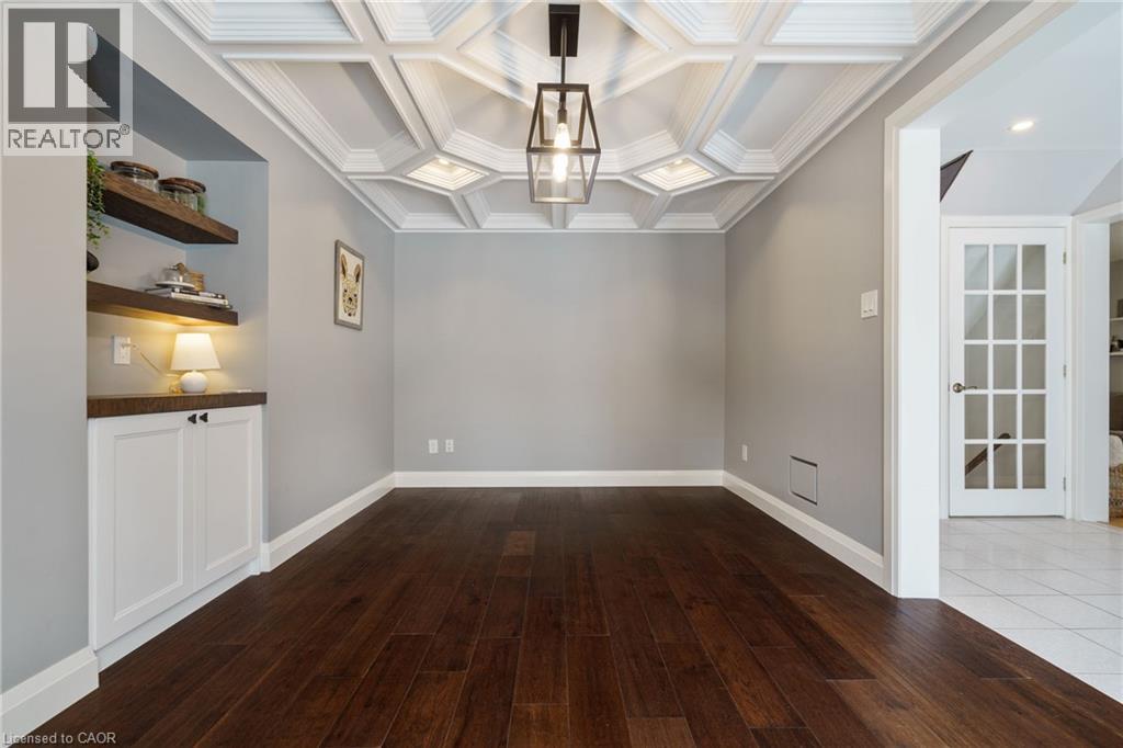 213 Fellowes Crescent, Waterdown, Ontario  L0R 2H3 - Photo 17 - 40854835