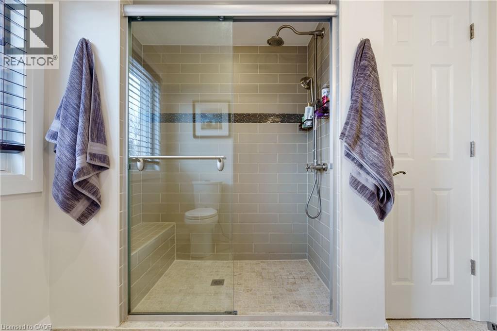 213 Fellowes Crescent, Waterdown, Ontario  L0R 2H3 - Photo 30 - 40854835