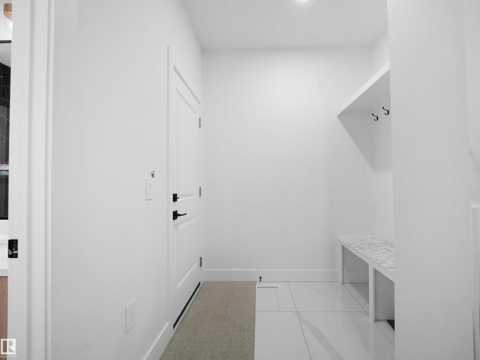 2928 1 Av Sw, Edmonton, Alberta  T6X 3E2 - Photo 8 - E4503119