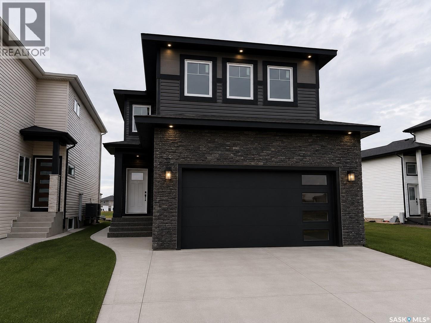 310 Nazarali Avenue, Saskatoon, Saskatchewan  S7V 1N6 - Photo 1 - SK045217