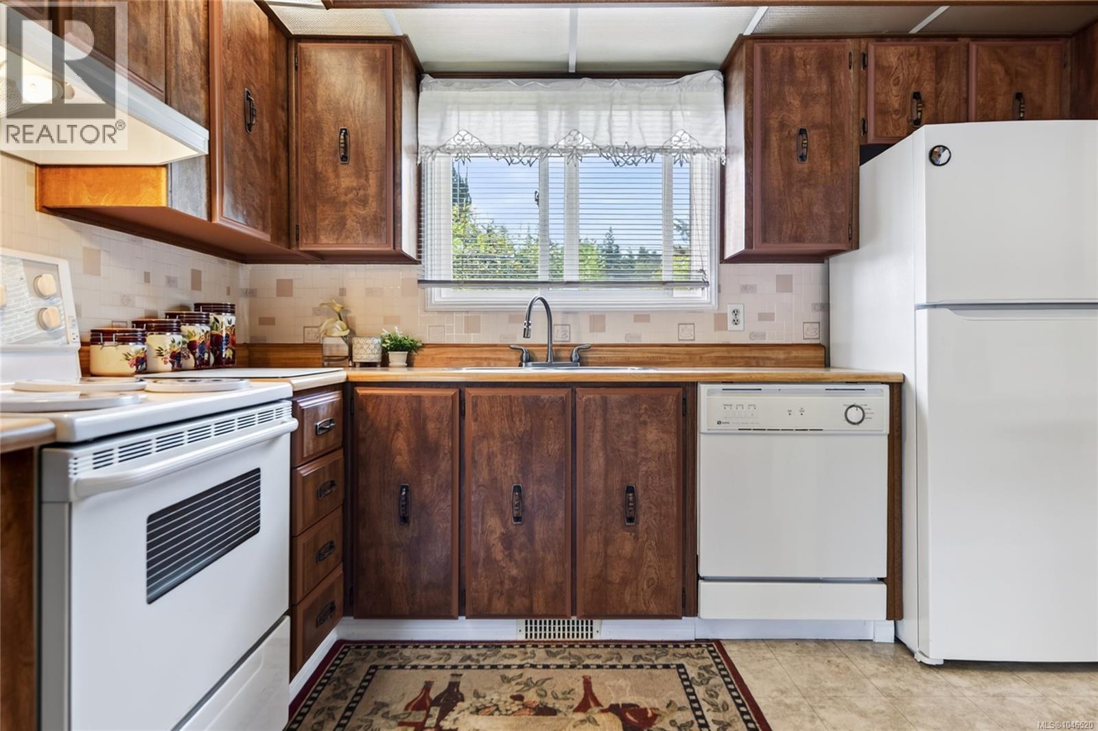 21 1240 Wilkinson Rd, Comox, British Columbia  V9M 3X8 - Photo 16 - 1046520