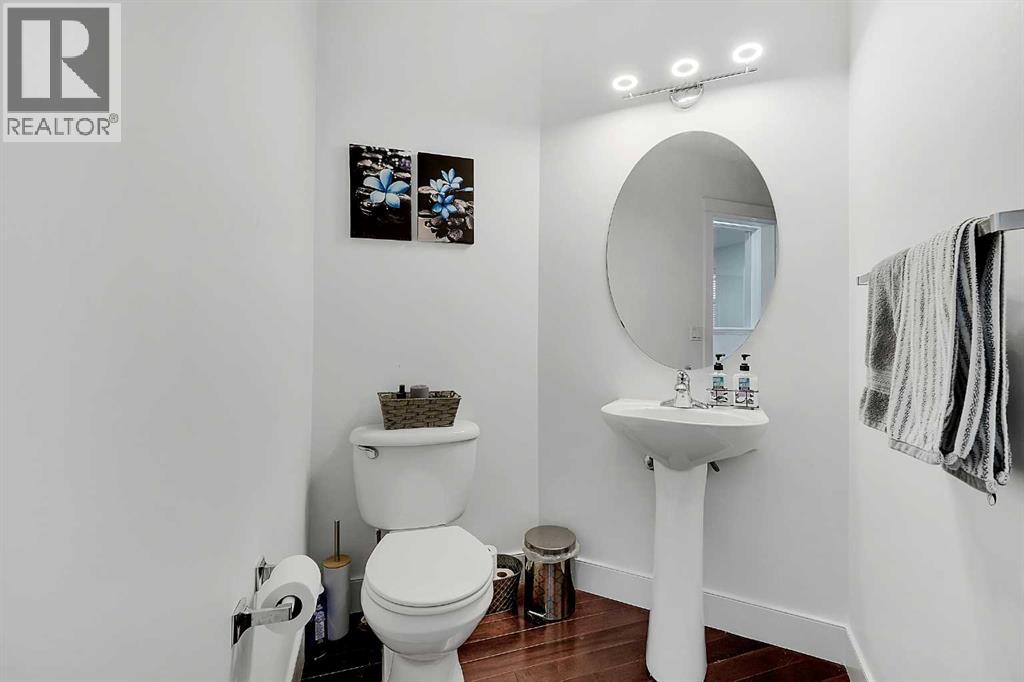6 Aspen Stone Mews Sw, Calgary, Alberta  T3H 5Z1 - Photo 20 - A2335287