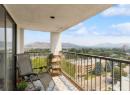 737 Leon Avenue Unit# 1205, Kelowna, BC V1Y 8L6