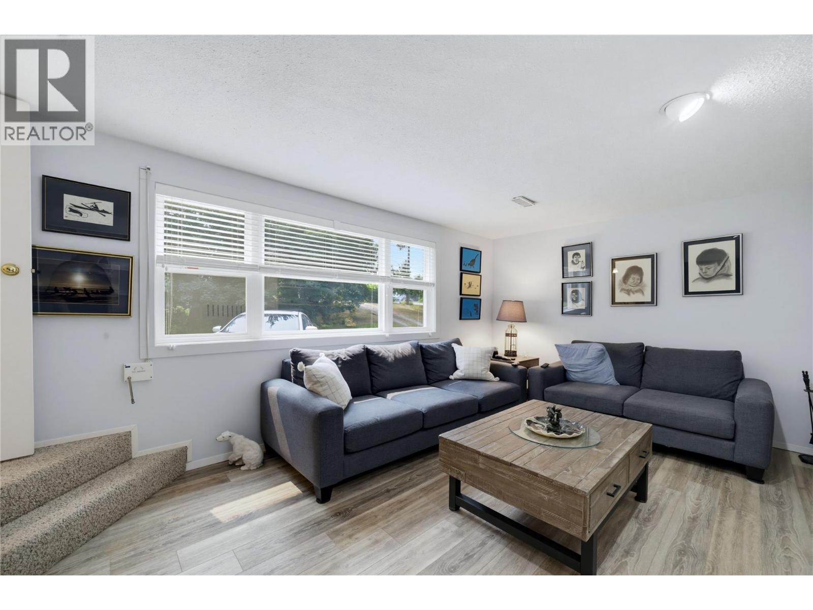 3251 5 Avenue SE, Salmon Arm, British Columbia  V1E 2B8 - Photo 8 - 10397263