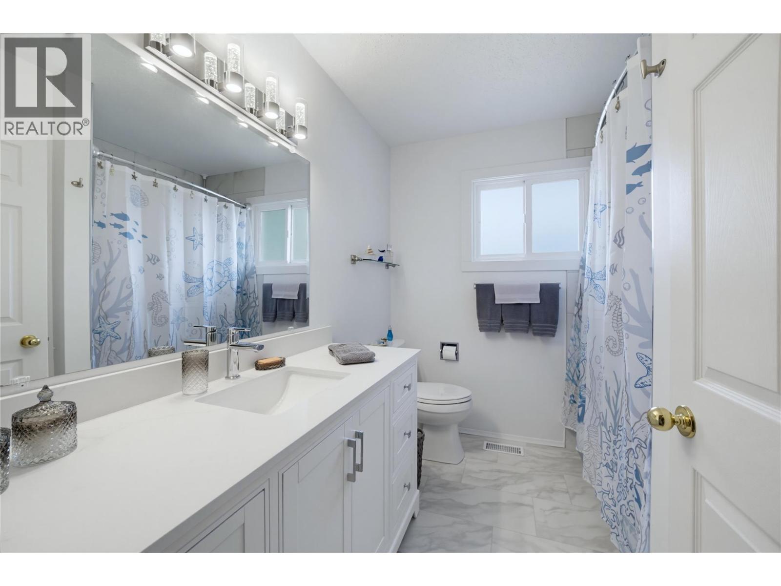 3251 5 Avenue SE, Salmon Arm, British Columbia  V1E 2B8 - Photo 25 - 10397263