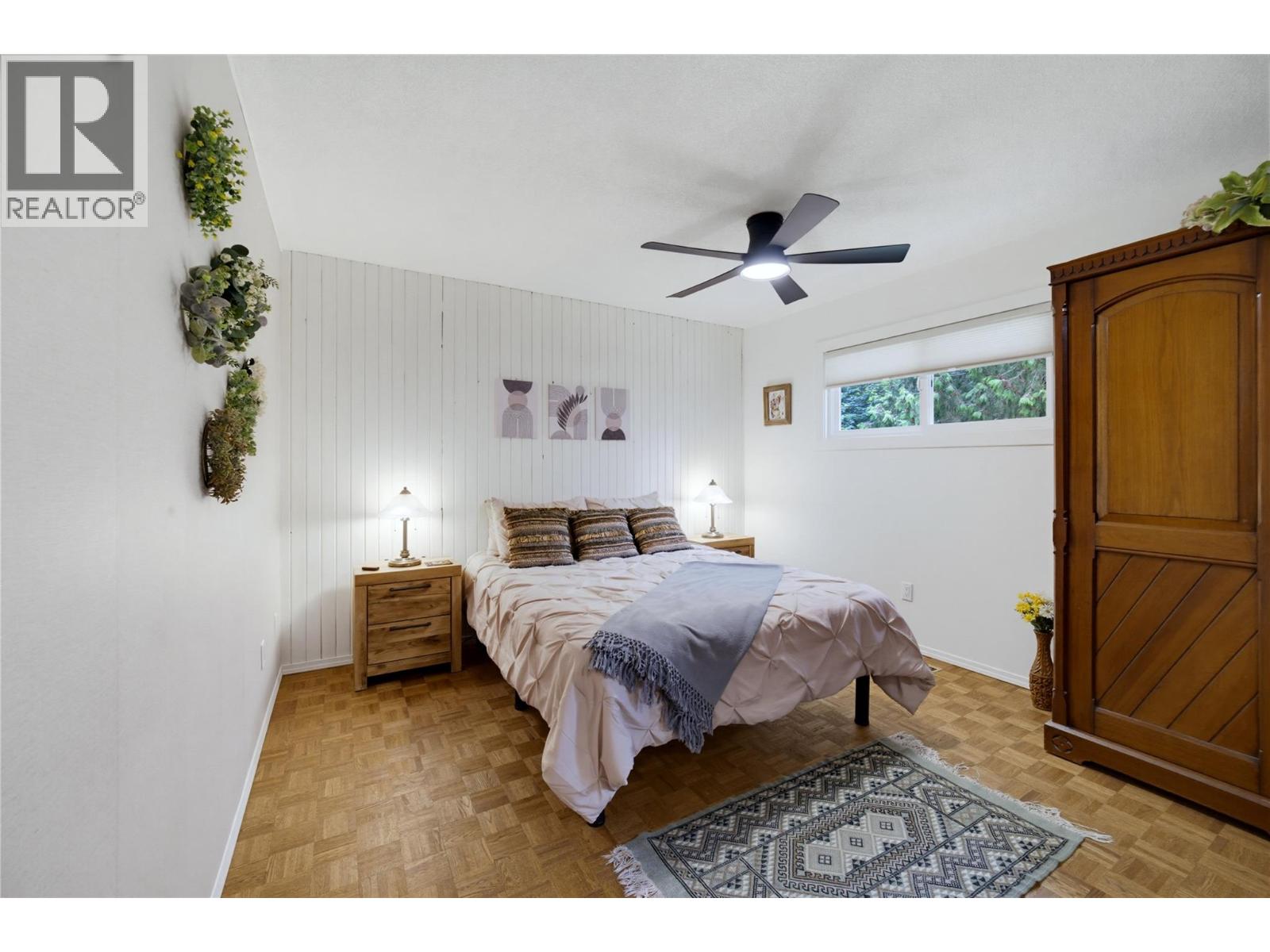 3251 5 Avenue SE, Salmon Arm, British Columbia  V1E 2B8 - Photo 37 - 10397263