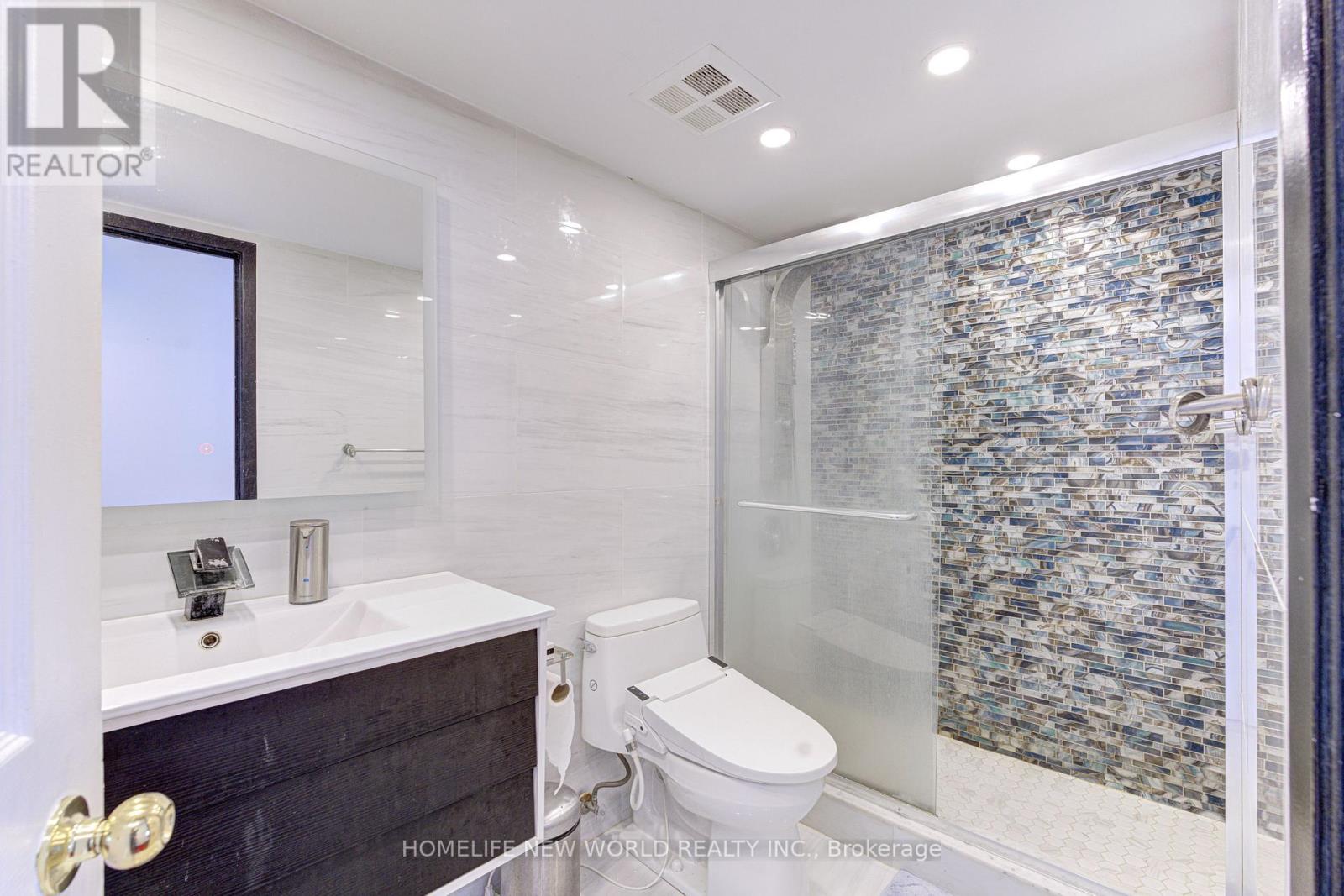 2704 - 45 Kingsbridge Garden Circle, Mississauga, Ontario L5R 3K4 - Photo 13 - W13605144