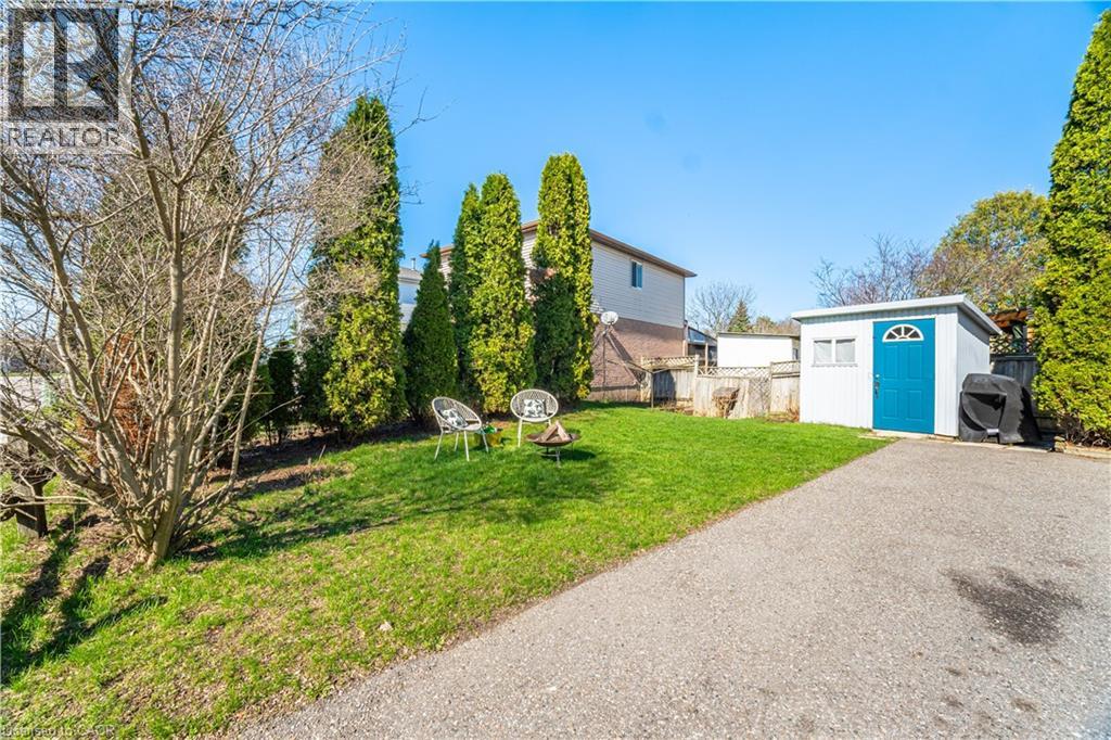 10 Ristau Crescent, Kitchener, Ontario  N2E 3A8 - Photo 38 - 40845388
