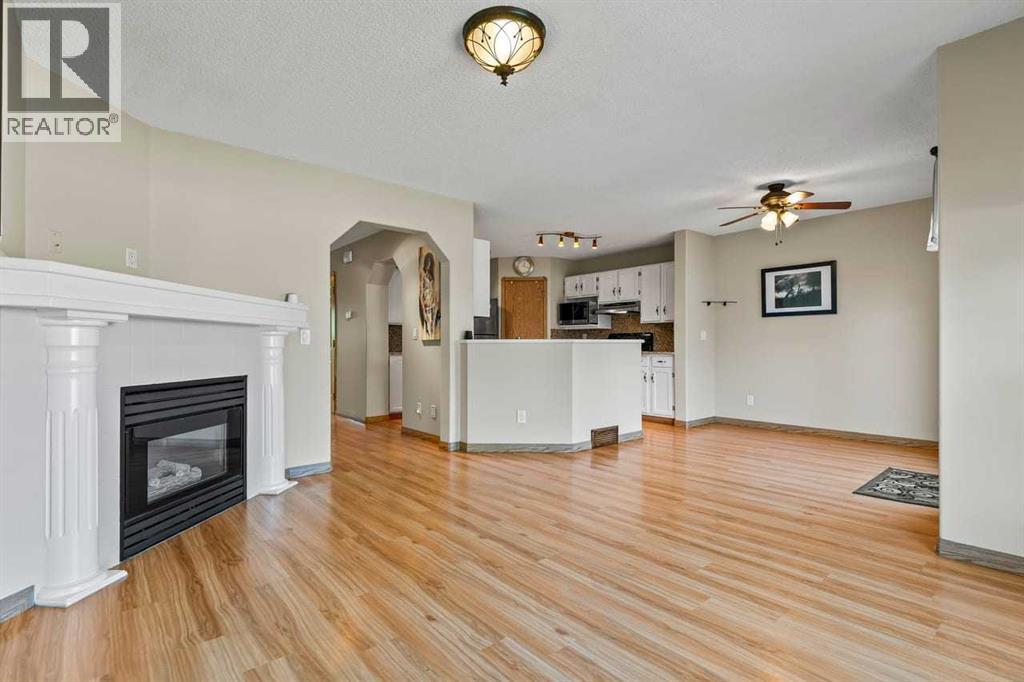 158 Saratoga Close NE, Calgary, Alberta  T1Y 7A1 - Photo 14 - A2325976