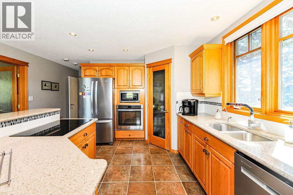 46237 Rr 202, Rural Camrose County, Alberta  T4V 2M9 - Photo 11 - A2336086