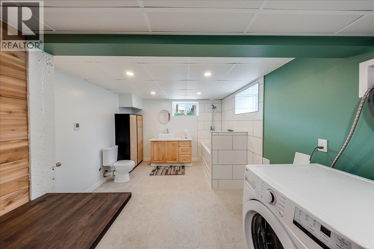 526 12th Avenue, Genelle, British Columbia  V0G 1G0 - Photo 27 - 10393053