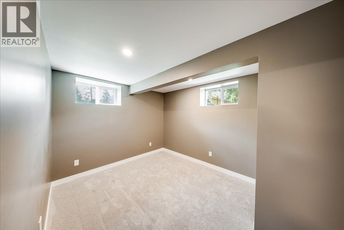 526 12th Avenue, Genelle, British Columbia  V0G 1G0 - Photo 30 - 10393053