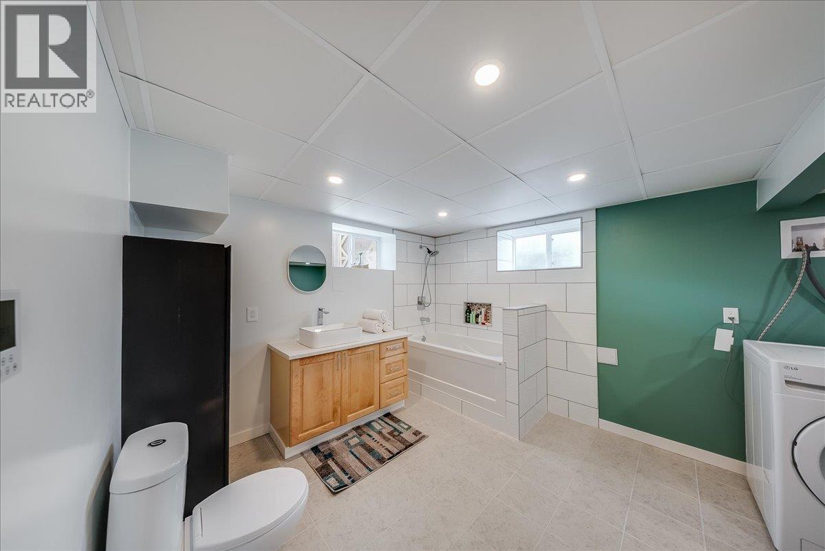 526 12th Avenue, Genelle, British Columbia  V0G 1G0 - Photo 22 - 10393053