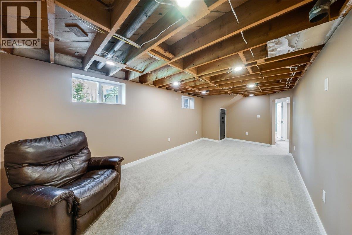 526 12th Avenue, Genelle, British Columbia  V0G 1G0 - Photo 29 - 10393053