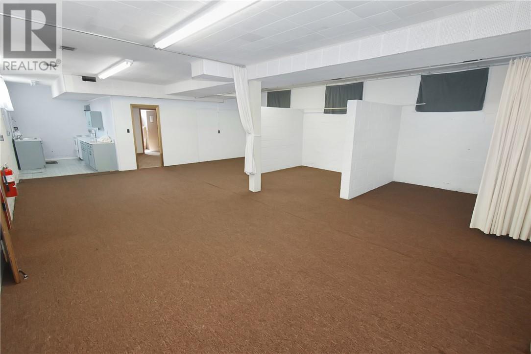 25 Bloor Street, Capreol, Ontario  P0M 1H0 - Photo 14 - 2129710
