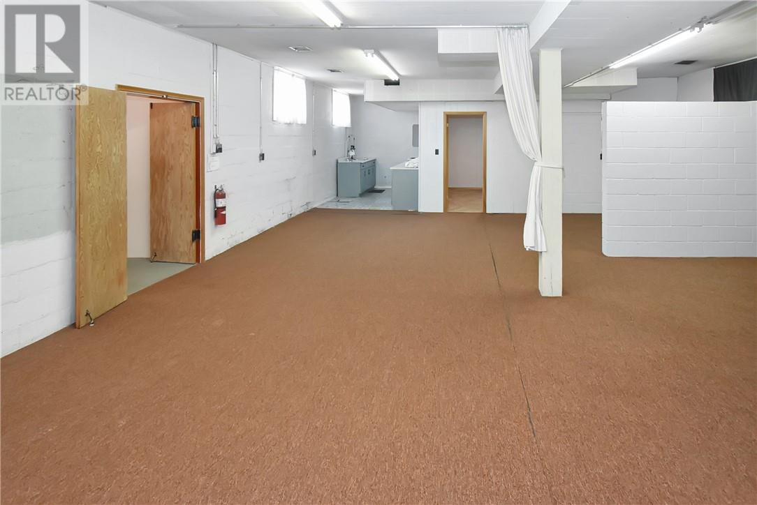 25 Bloor Street, Capreol, Ontario  P0M 1H0 - Photo 15 - 2129710