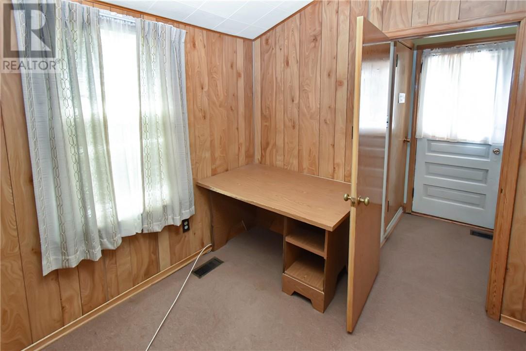 25 Bloor Street, Capreol, Ontario  P0M 1H0 - Photo 19 - 2129710