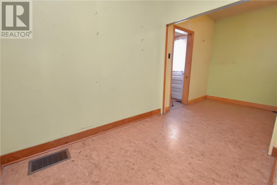 25 Bloor Street, Capreol, Ontario  P0M 1H0 - Photo 21 - 2129710