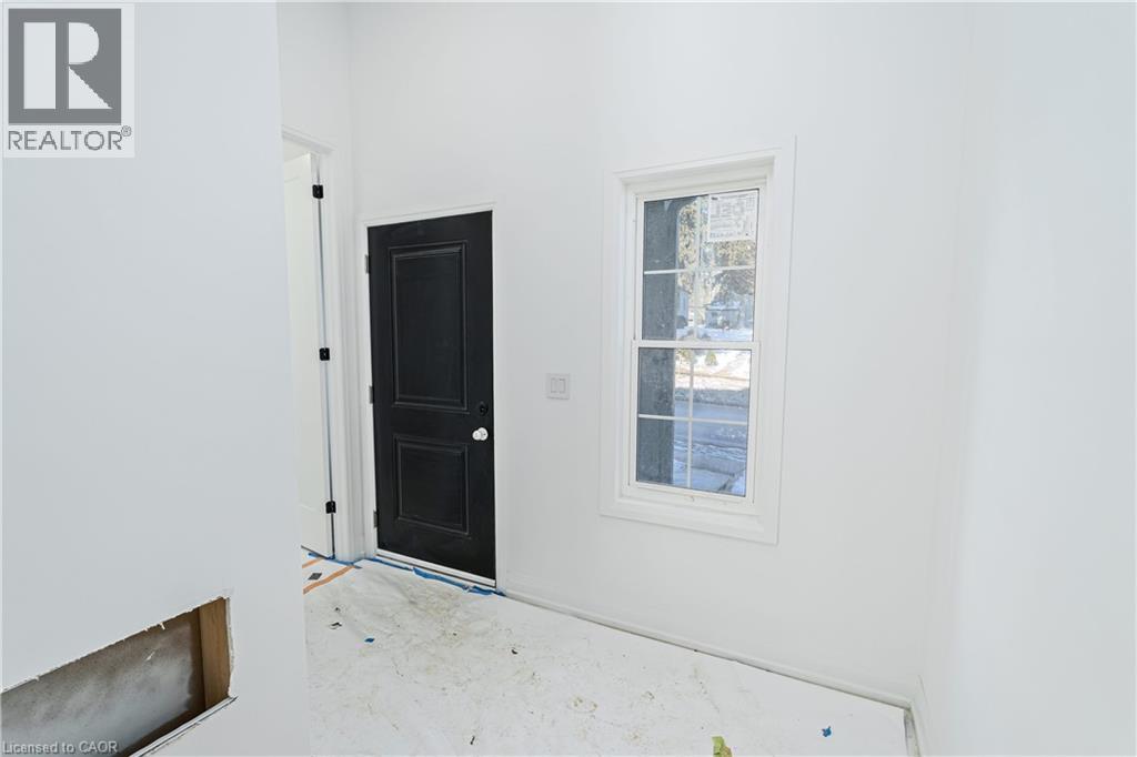 19 James Street, Georgetown, Ontario  L7G 2H2 - Photo 6 - 40853027
